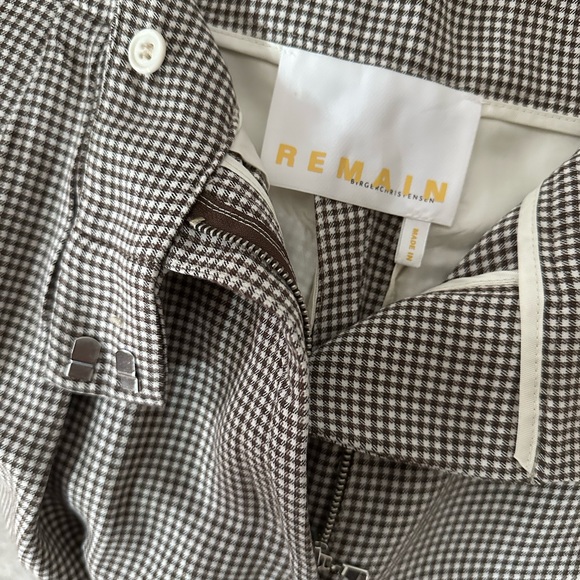 Remain Plaid Bermuda shorts - Picture 3 of 4